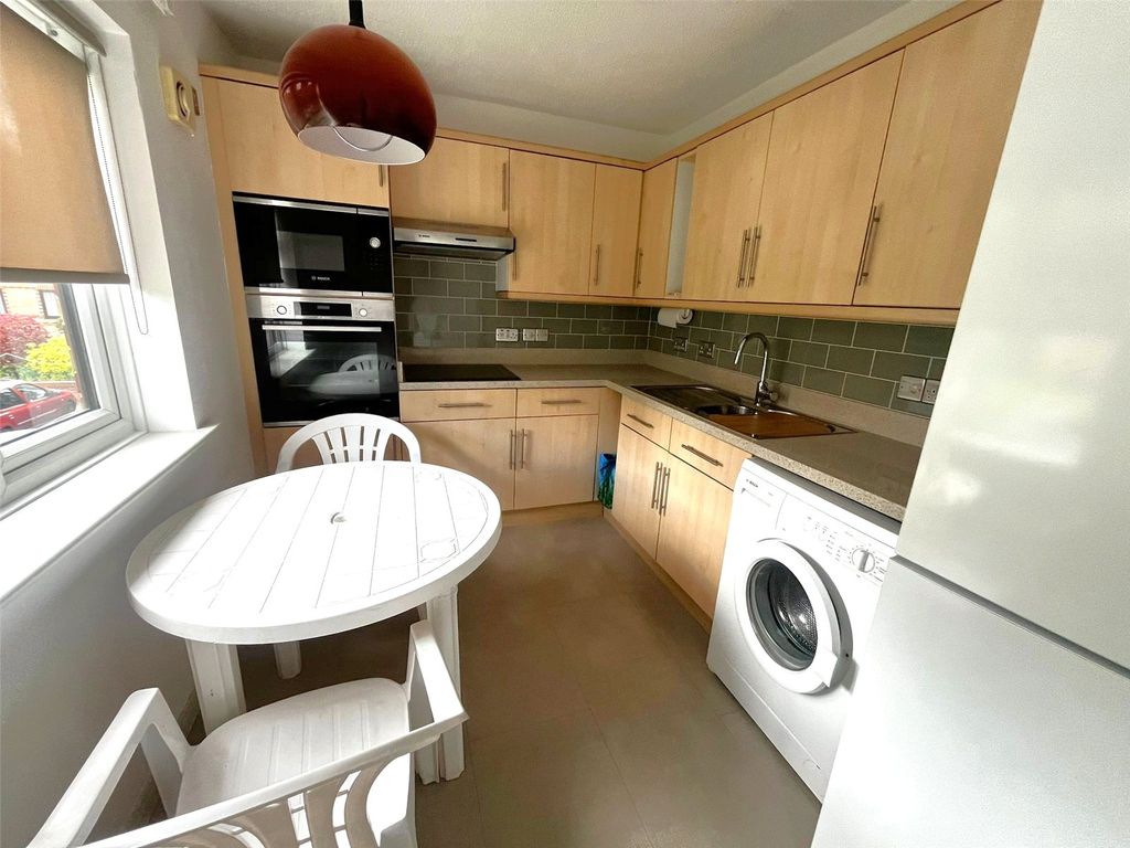 Additional image 2 of 2 bed flat for saleGershwin Court, Basingstoke, Hampshire RG22