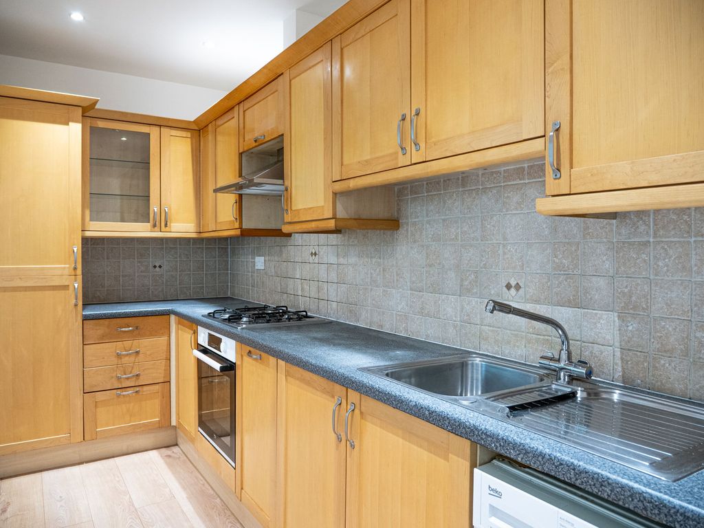 Additional image 6 of 2 bed flat for saleMallard Road, Leavesden Court Mallard Road WD5