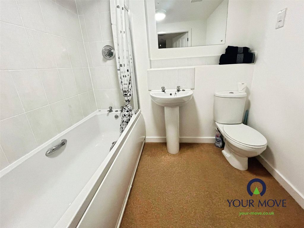 2 bed flat for saleThe Waterfront, Exhall, Coventry, Warwickshire CV7 photo 3