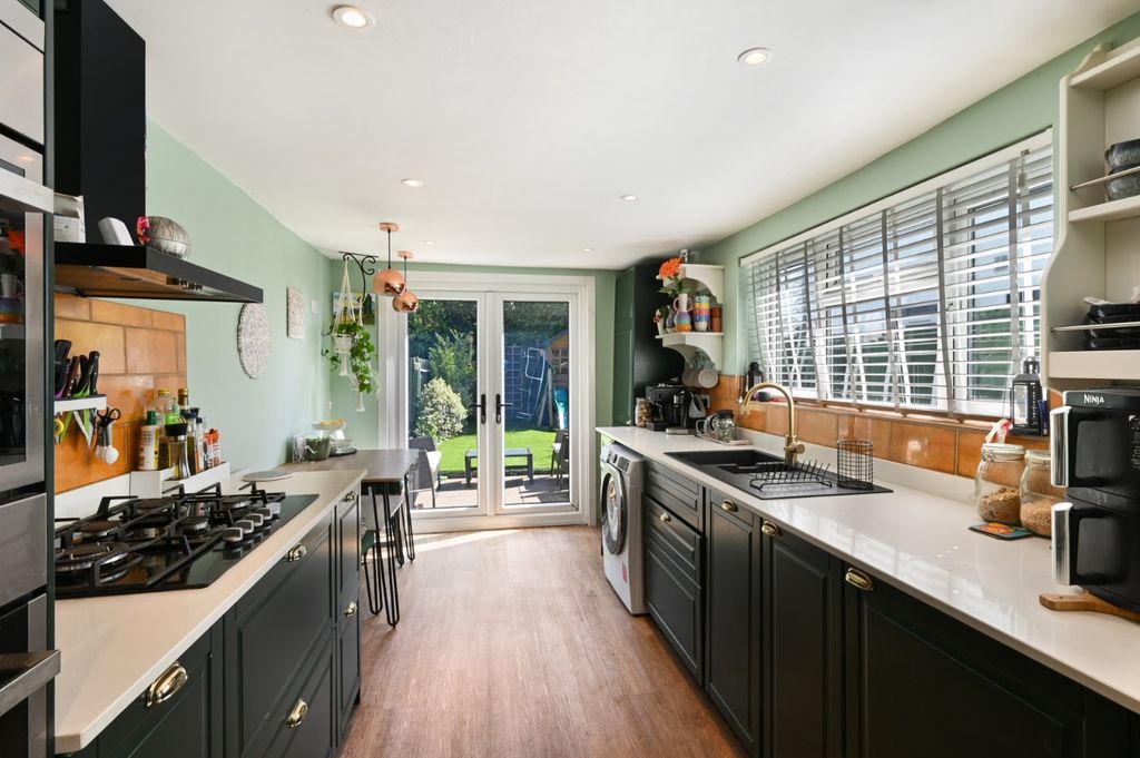 Additional image 14 of 4 bed terraced house for saleChurchfields Road, Beckenham BR3