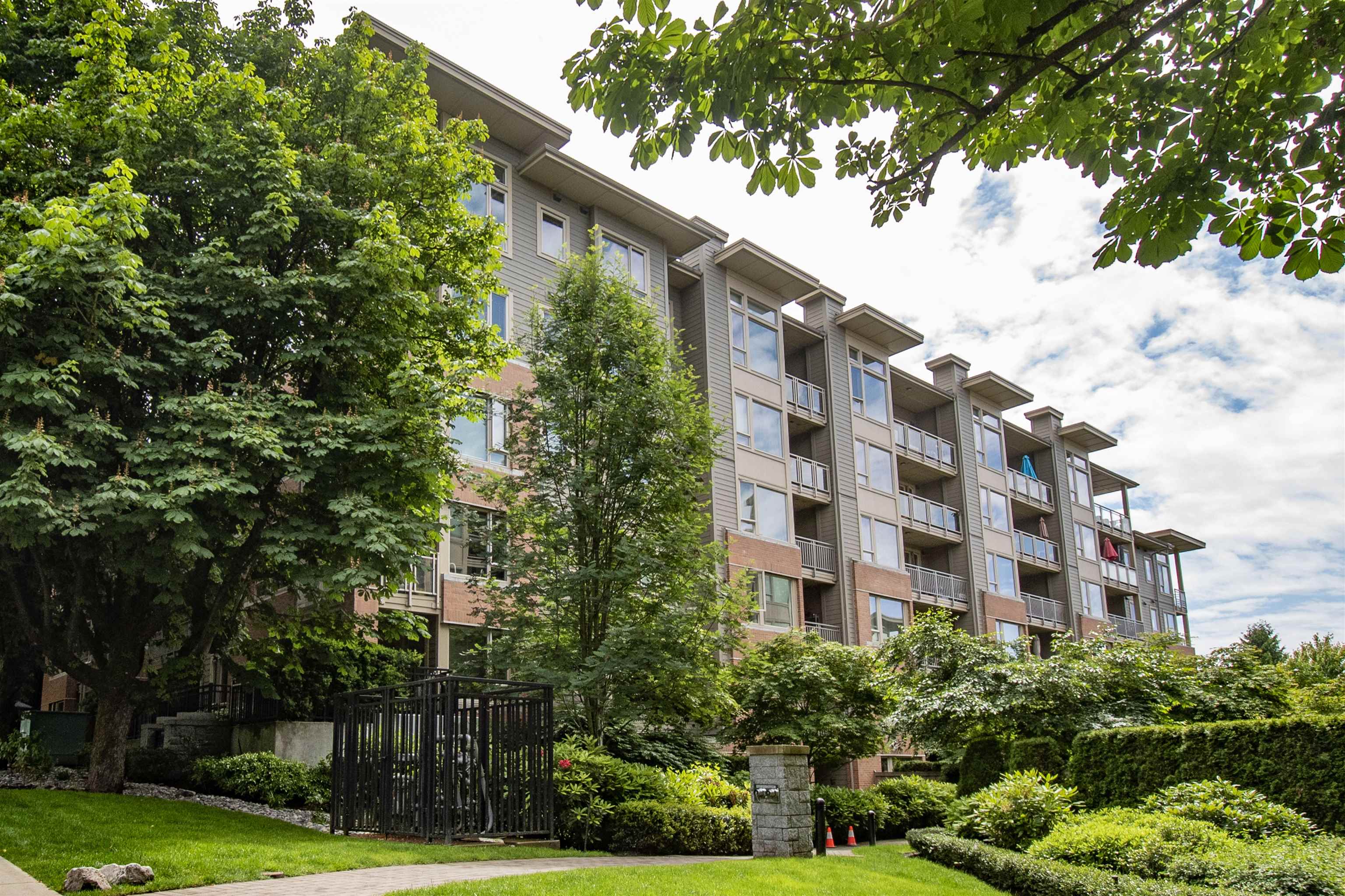 Additional image 5 of 515-119 22nd Street W, North Vancouver, BC, V7M 0B4