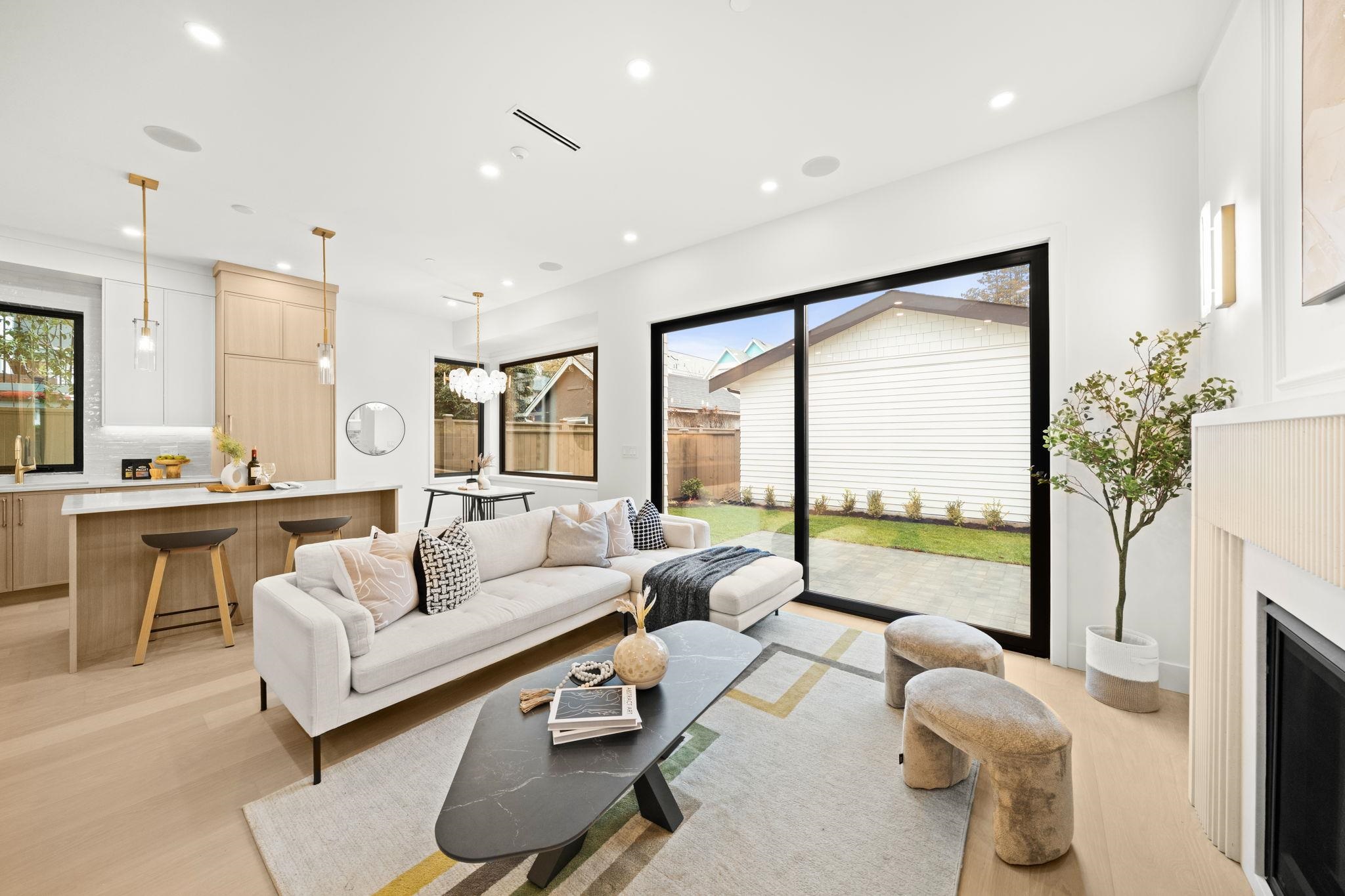 Additional image 3 of 2965 Glen Drive, Vancouver, BC, V5T 2P1