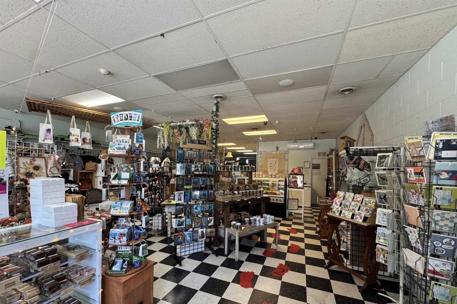 Additional image 7 of 326 Wallace Street, Hope, BC, V0X1L0