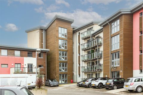 St Stephens Court, Maritime Quarter, Marina, Swansea SA1
