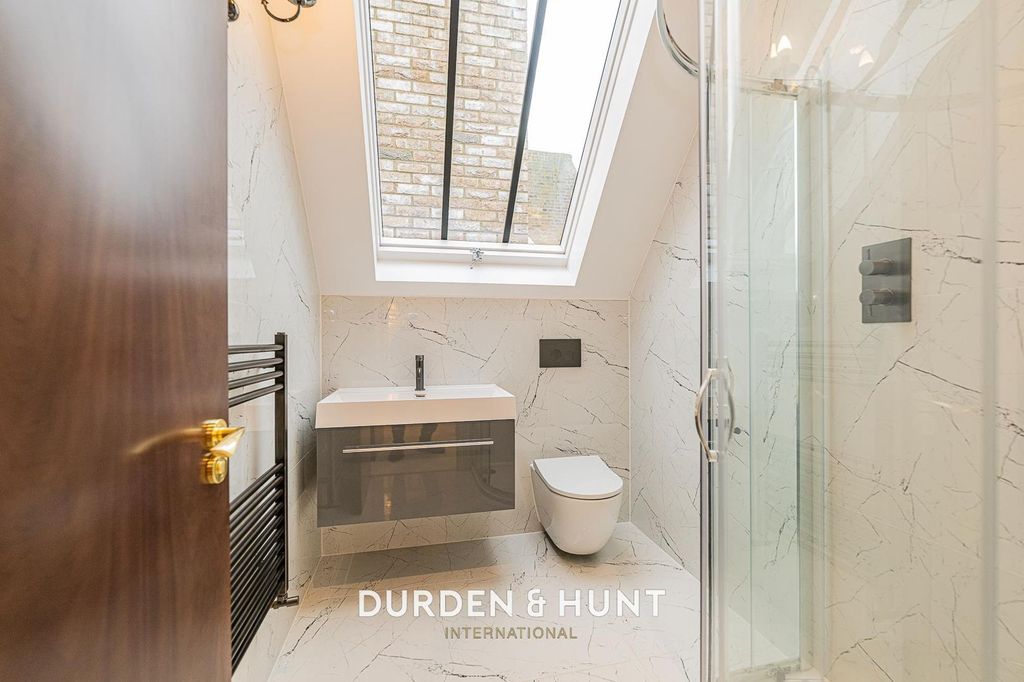 Additional image 38 of 5 bed semi-detached house for salePalmerston Road, Buckhurst Hill IG9