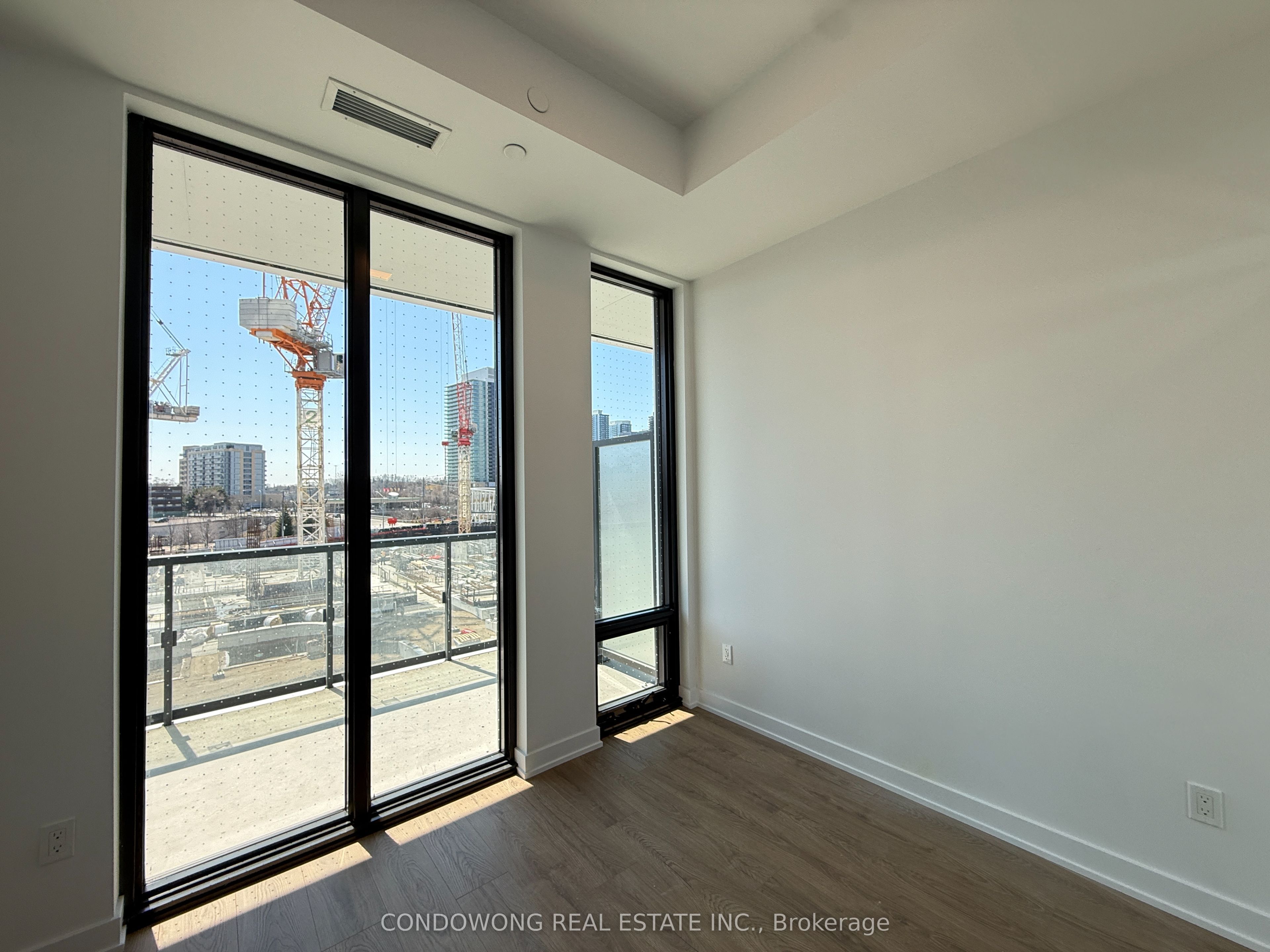 Additional image 5 of 212-29 Green Trail Court, Toronto, ON, M2K 0J9