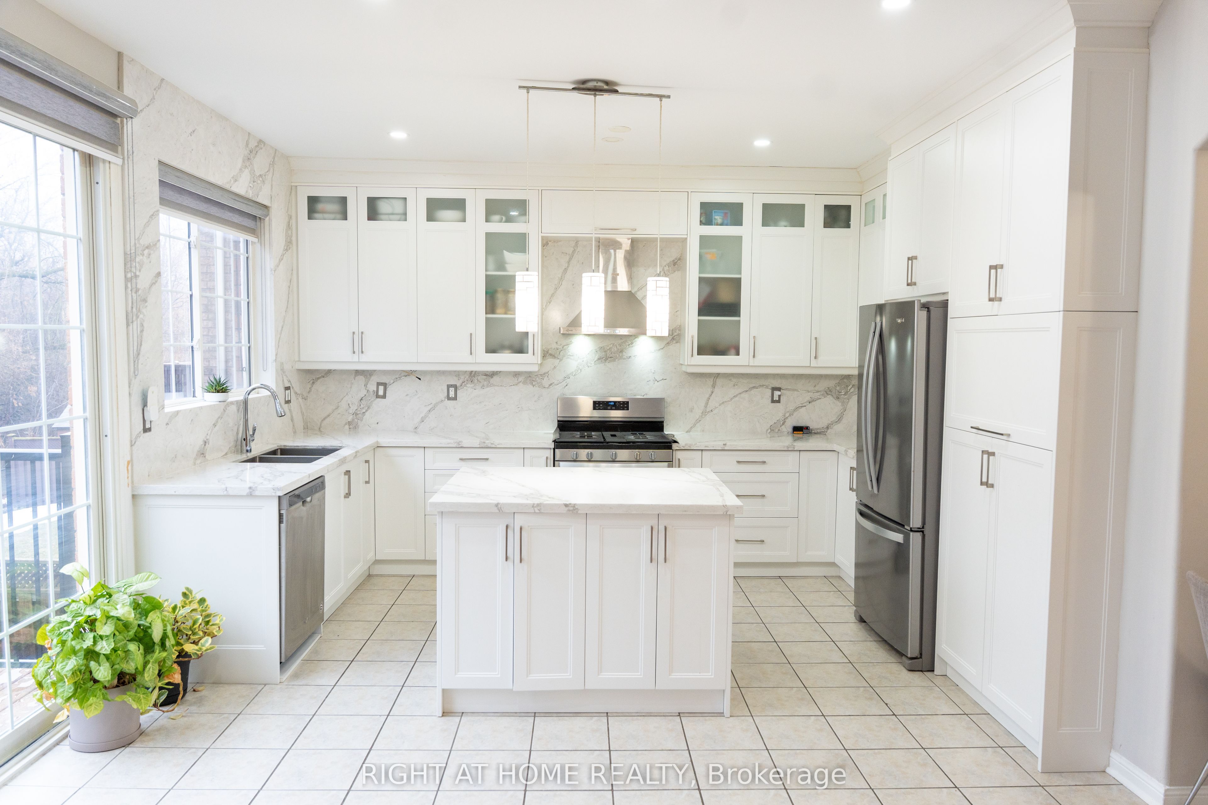 Additional image 5 of 137 Whitwell Drive, Brampton, ON, L6P 1L2
