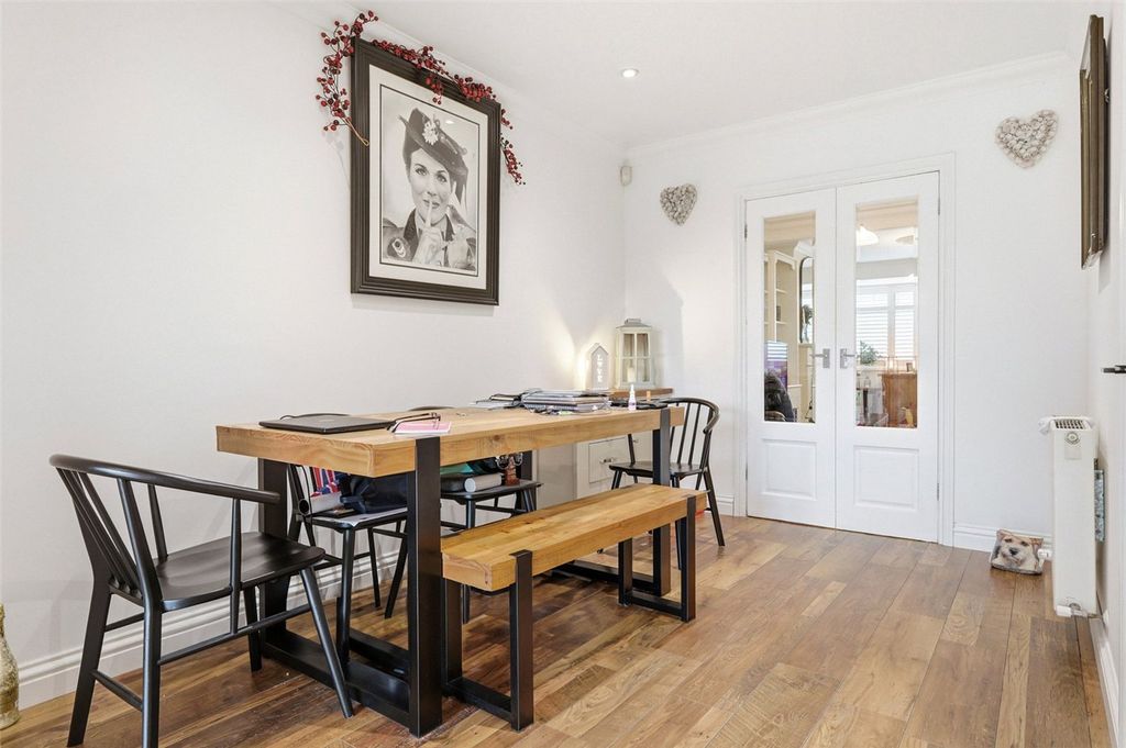 Additional image 7 of 3 bed semi-detached house for saleSouthend Road, Billericay CM11