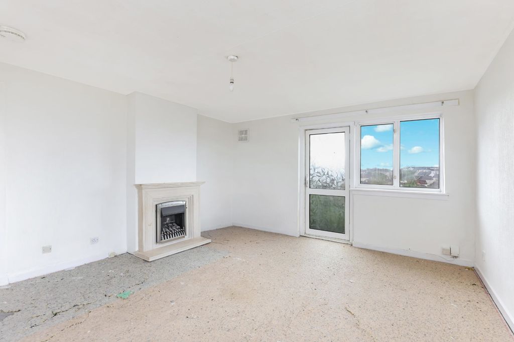 Additional image 2 of 3 bed flat for saleDrumclair Place, North Lanarkshire, Airdrie ML6