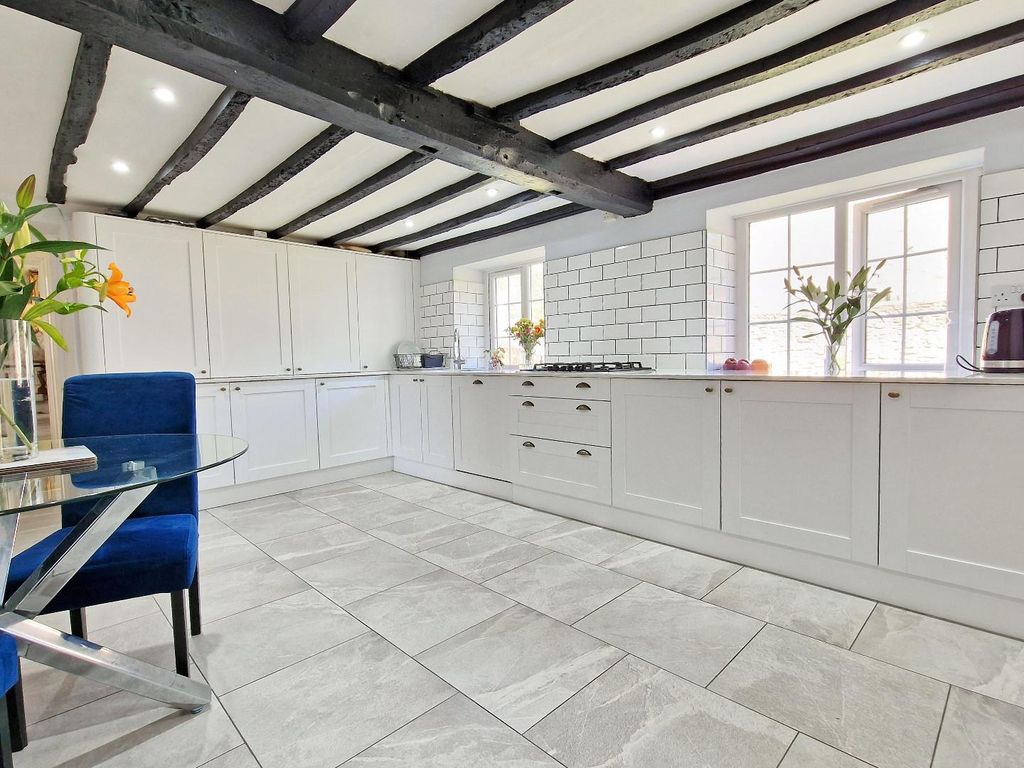 Additional image 10 of 6 bed detached house for saleFringford Road, Caversfield, Bicester OX27