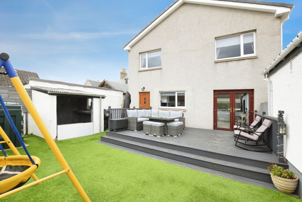 Additional image 2 of 4 bed detached house for saleVictoria Road, Ballater AB35