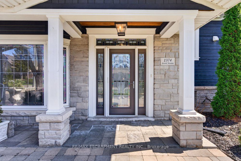 Additional image 2 of 1374 Secord Avenue, Oakville, ON, L6L 2L1