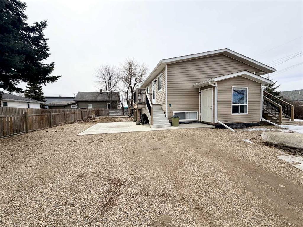 Additional image 3 of 105 1 A Street, Linden, AB, T0M1J0