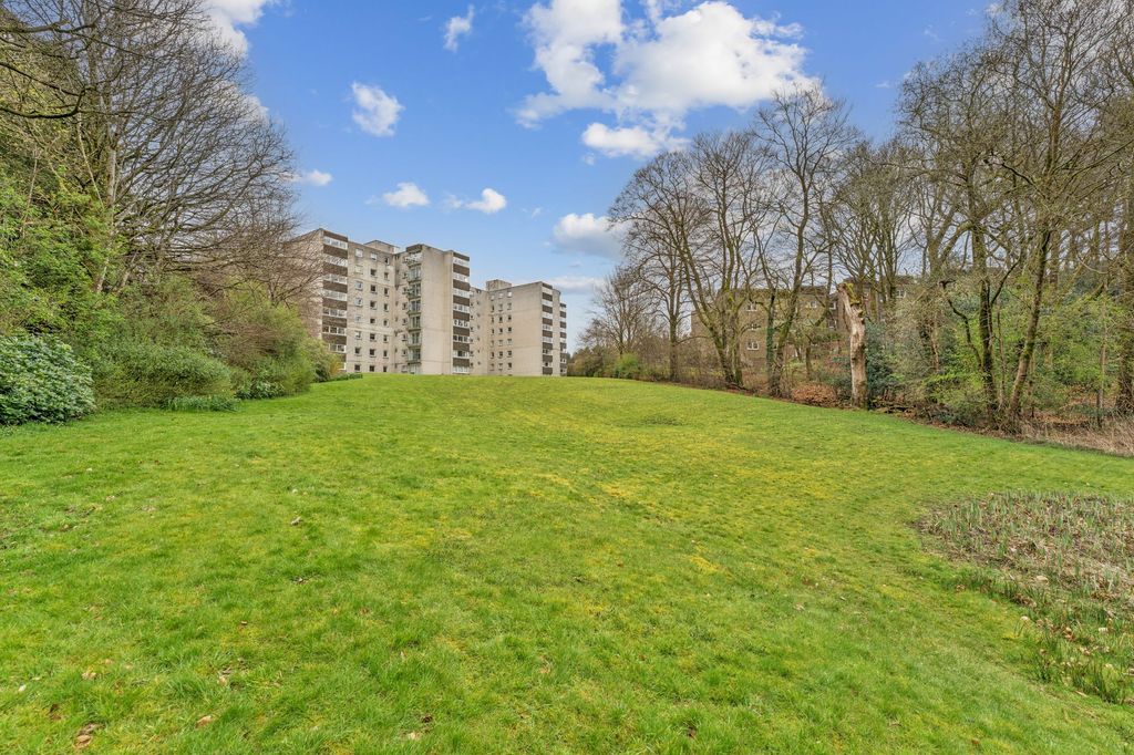 3 bed flat for saleNorwood Park, Bearsden G61