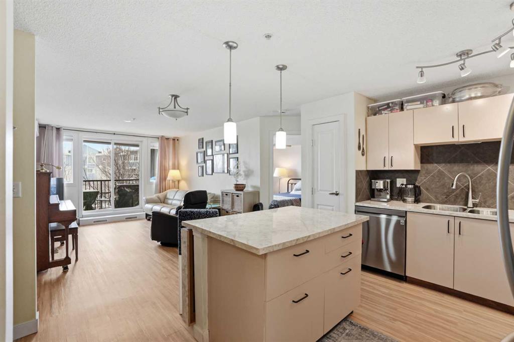 Additional image 6 of 302-108 Country Village Circle NE, Calgary, AB, T3K 0E3