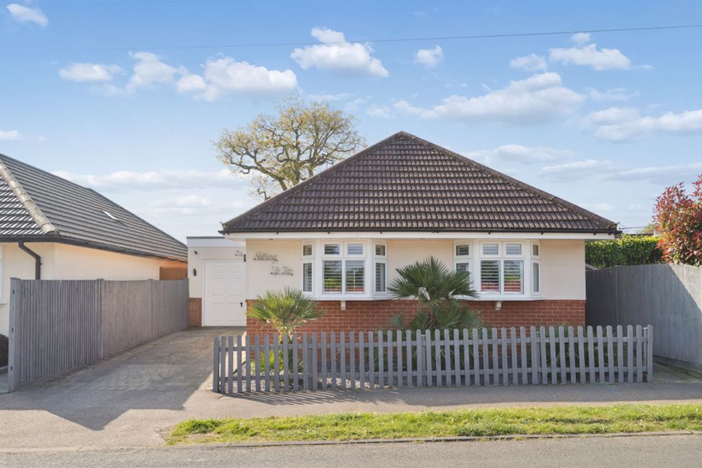 Additional image 18 of 2 bed detached bungalow for saleCompton Place, Watford WD19