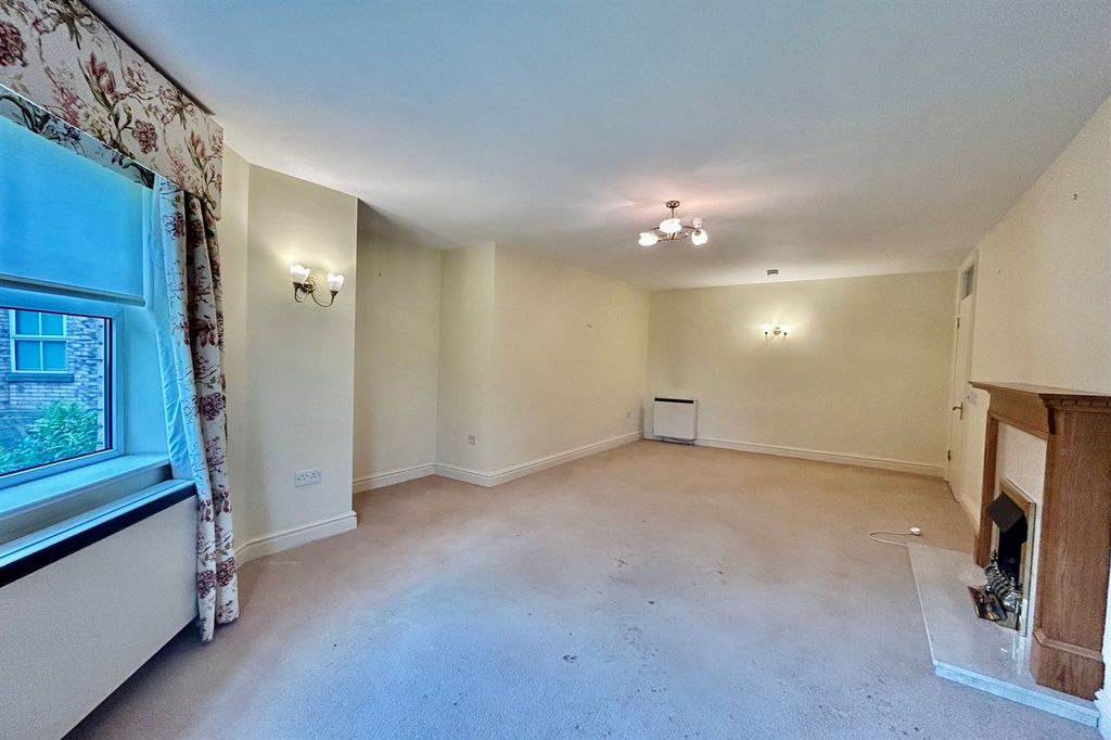 Additional image 3 of 1 bed property for saleBrook Lane, Brook View Court Brook Lane SK9