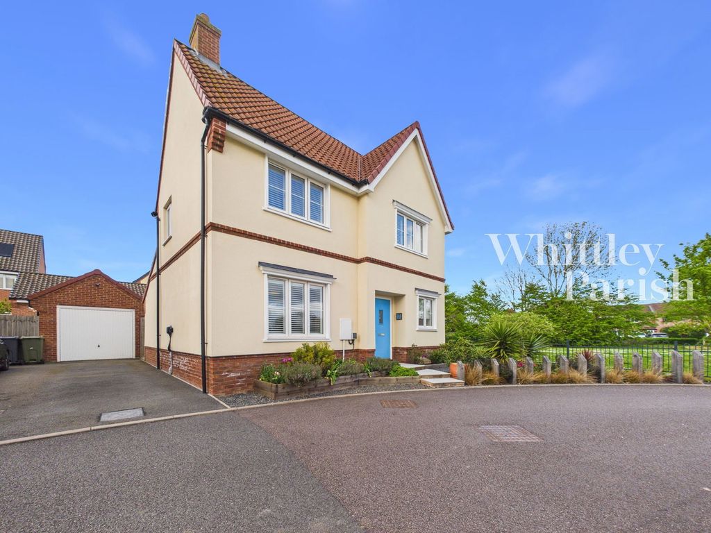4 bed detached house for saleHarvest Road, Attleborough NR17