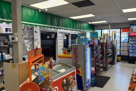 Additional image 8 of 735 Ranchland Boulevard, Calgary, AB, T3G 3A9