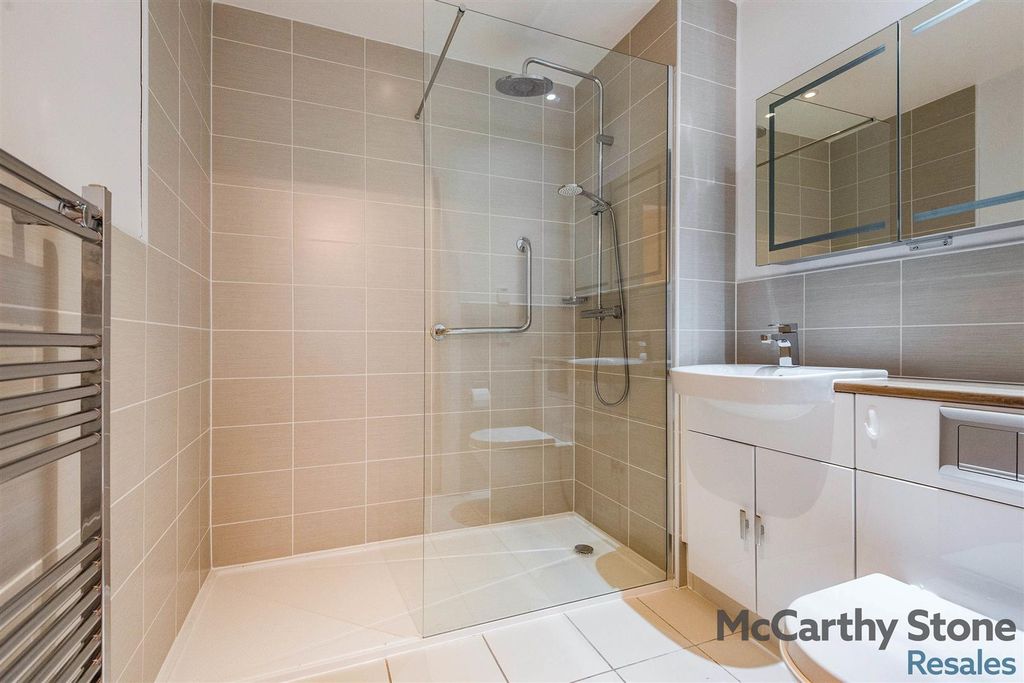 Additional image 15 of 2 bed flat for saleParkland Place, Shortmead Street, Biggleswade, Bedfordshire SG18