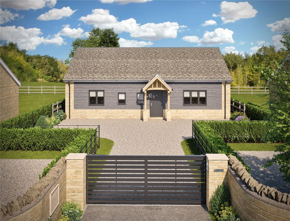 3 bed bungalow for saleMasty Farm Fields, Evesham Road, Broadway WR12