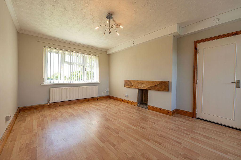 Additional image 9 of 2 bed flat for saleBeaufort Road, Newport NP19