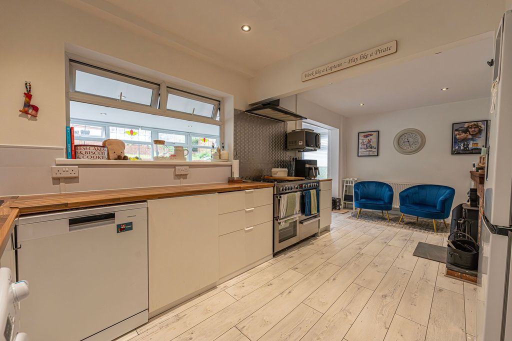 Additional image 6 of 3 bed semi-detached house for saleHigh Meadow, Abercarn NP11