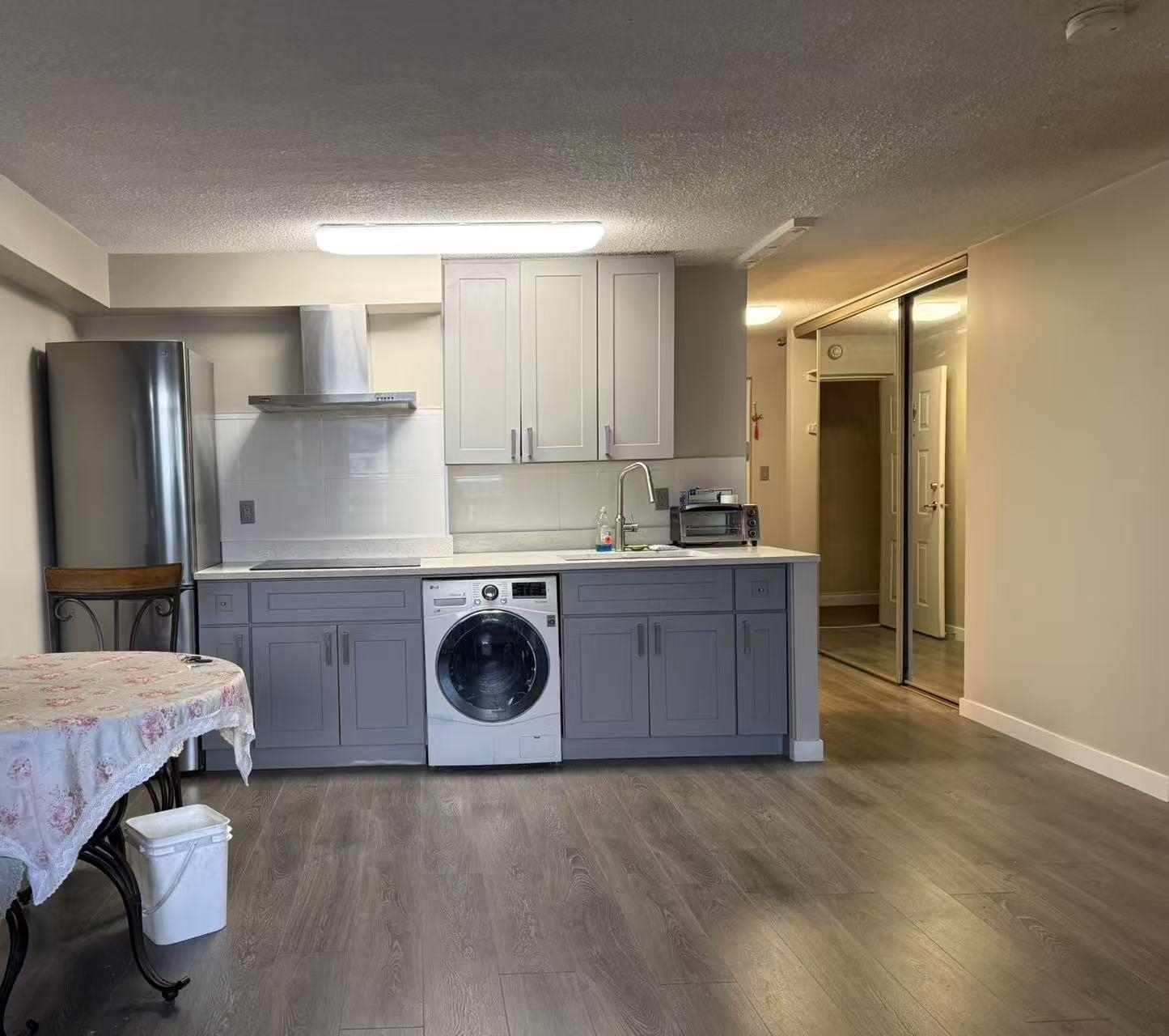 10th Floor-6611 Minoru Blvd , Richmond, BC, V6Y 1Y9