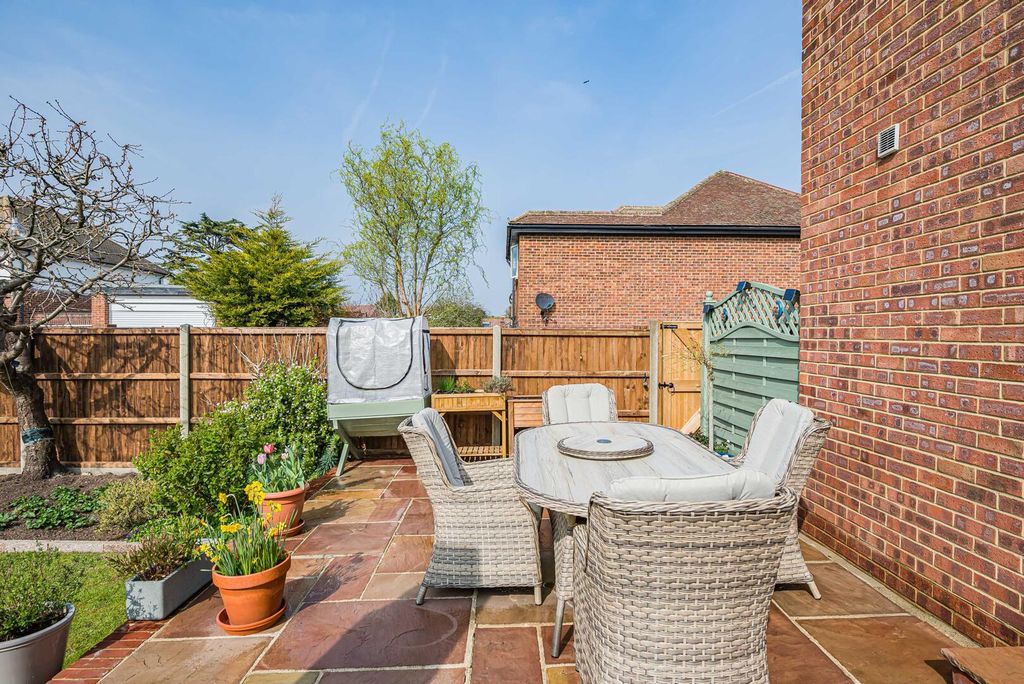 Additional image 27 of 4 bed semi-detached house for saleCold Blow Crescent, Bexley DA5