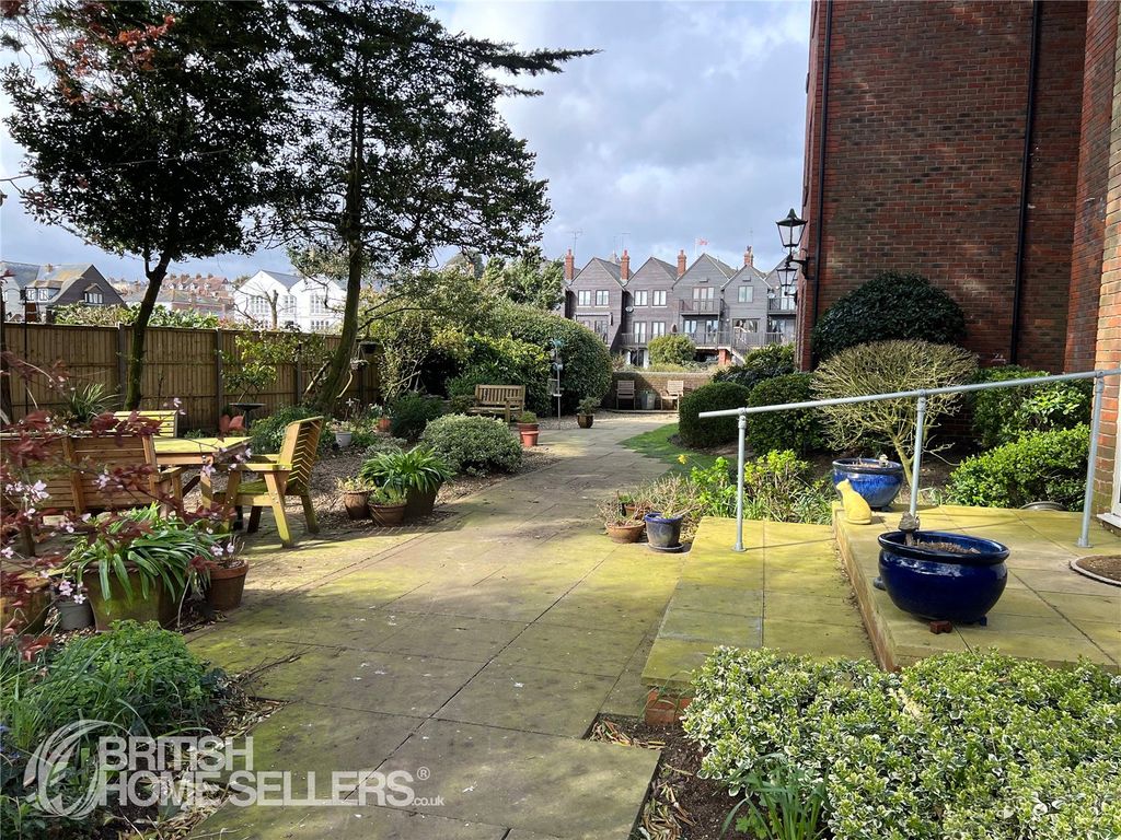 Additional image 26 of 2 bed flat for saleQueen Street, Arundel', West Sussex BN18