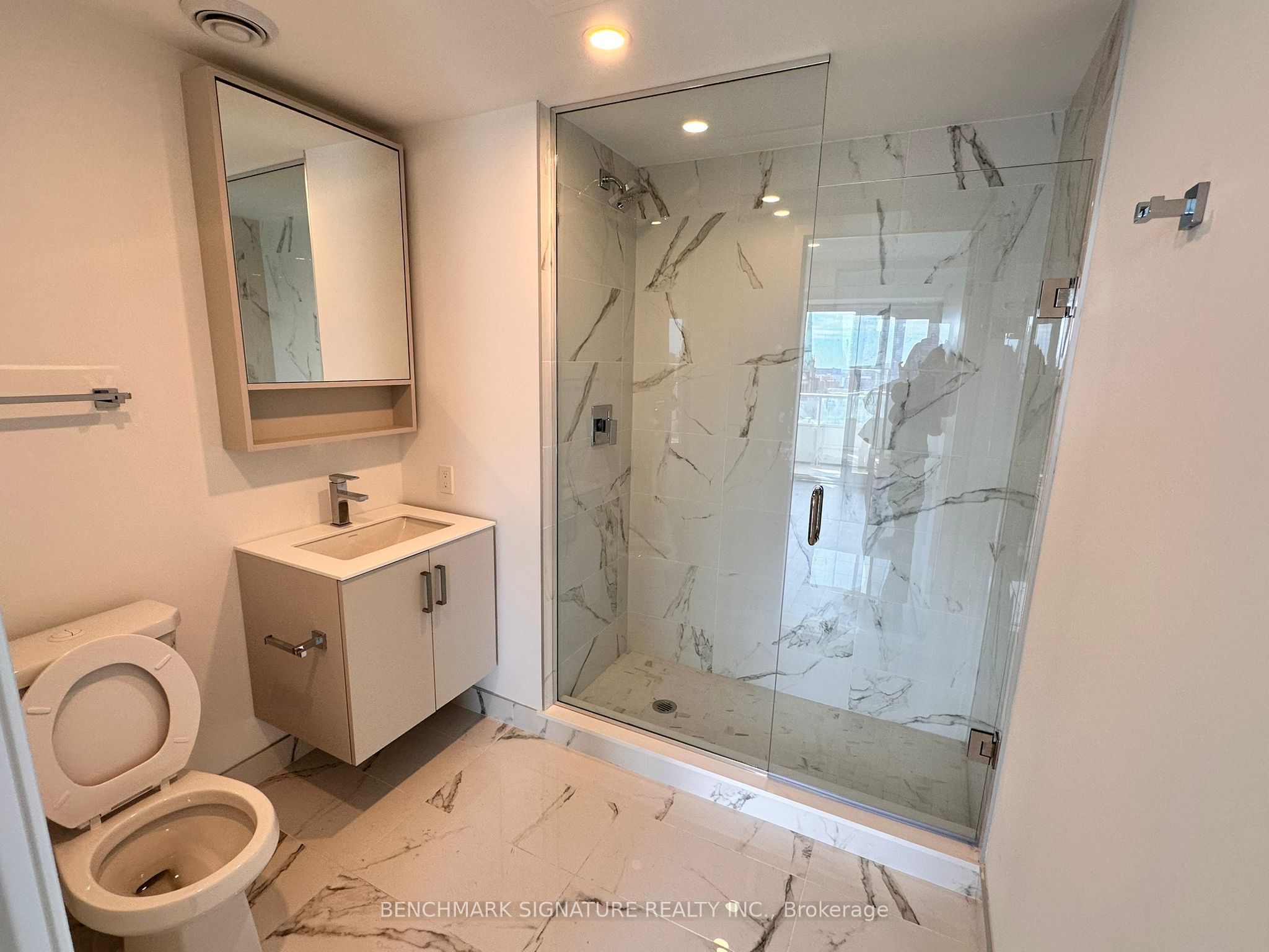 Additional image 3 of 1503-88 Queen Street E, Toronto, ON, M5C 0B6