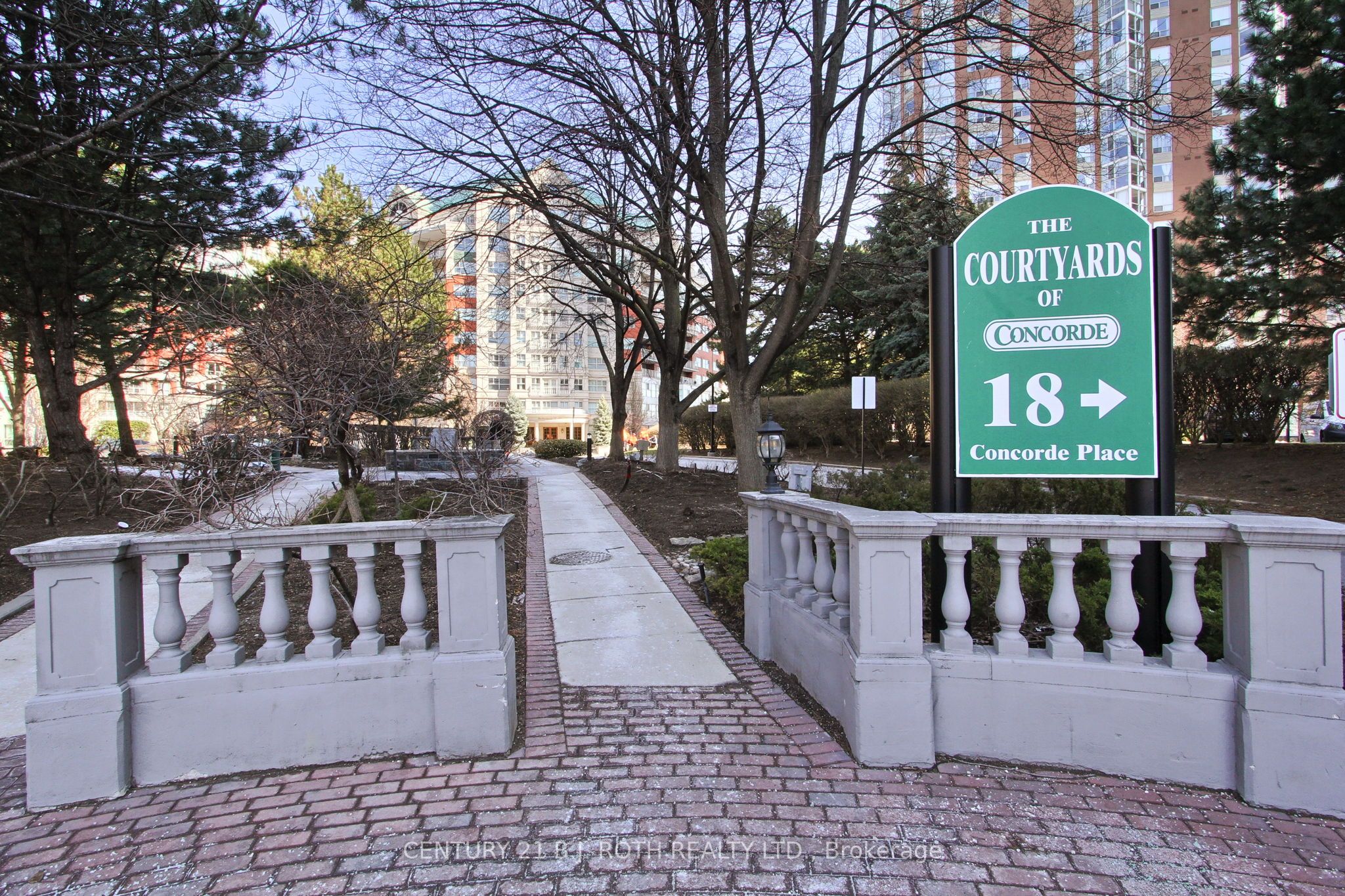 Additional image 2 of LP915-18 Concorde Place, Toronto, ON, M3C 3T9