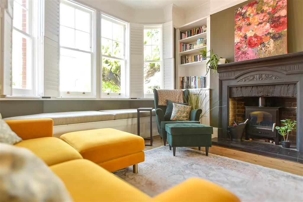 Additional image 4 of 4 bed semi-detached house for saleRussell Road, Buckhurst Hill, Essex IG9