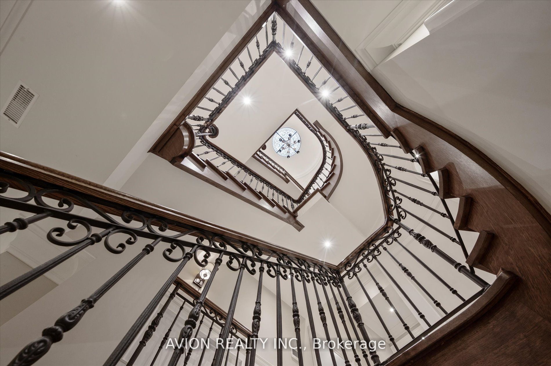 Additional image 6 of 26 Danville Drive, Toronto, ON, M2P 1J1