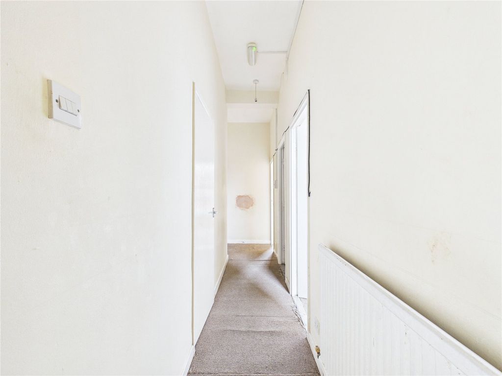 Additional image 4 of 2 bed flat for saleStockport Road, Ashton-Under-Lyne, Greater Manchester OL7