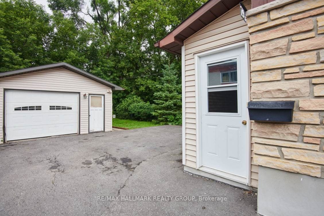 Additional image 4 of B-79 Jolliet Avenue, Ottawa, ON, K1L 5H1