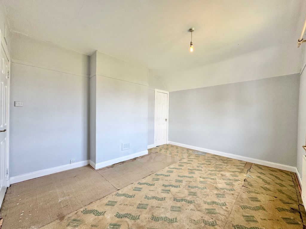 Additional image 5 of 2 bed flat for saleLadyford Avenue, Kilwinning KA13