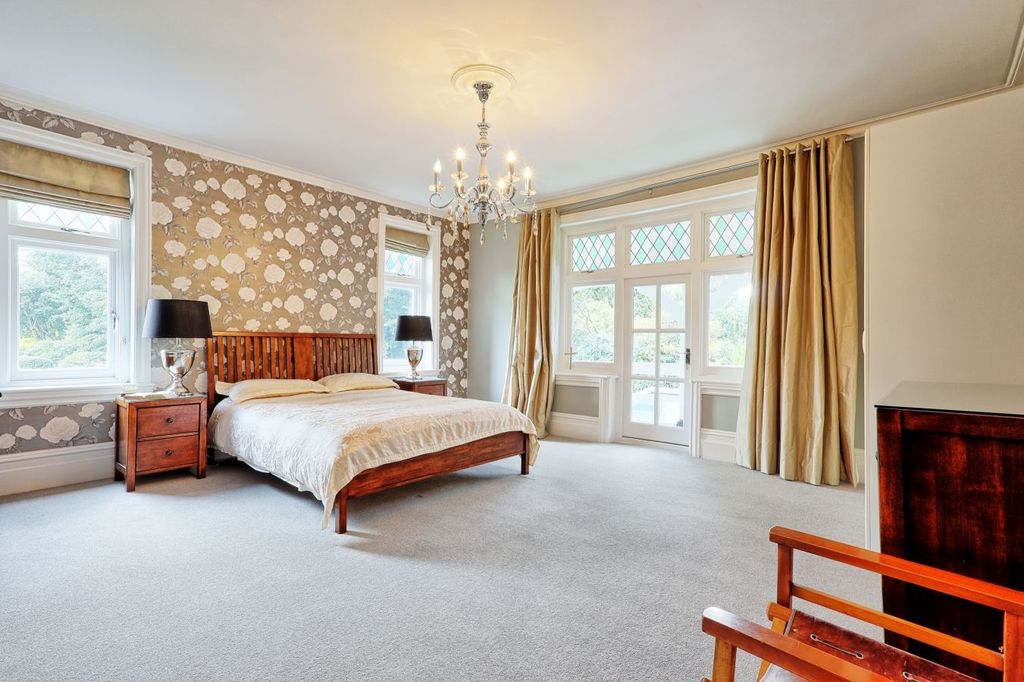 Additional image 18 of 5 bed detached house for saleBurntwood Avenue, Emerson Park, Hornchurch RM11