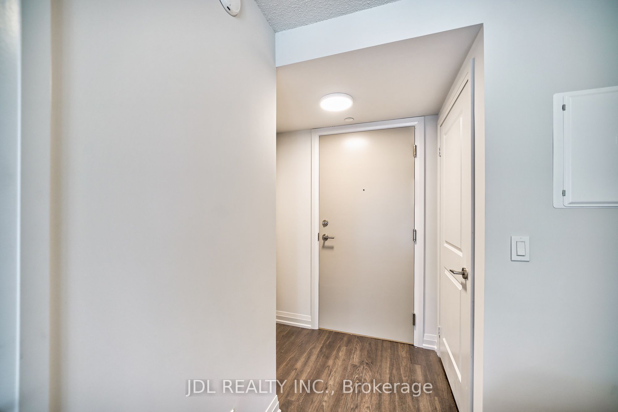 Additional image 5 of 334-20 Meadowglen Place, Toronto, ON, M1H 2Y5