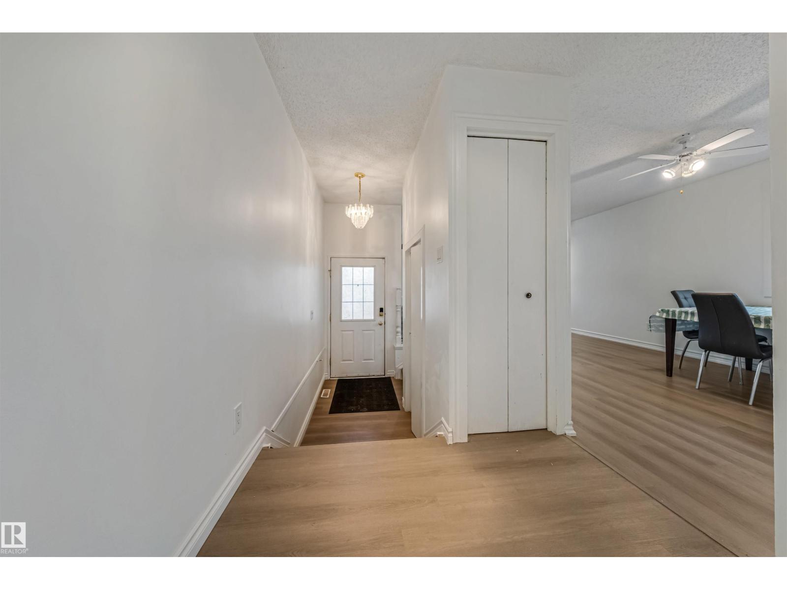 Additional image 4 of 2831 36 Street NW, Edmonton, AB, T6L3Y6