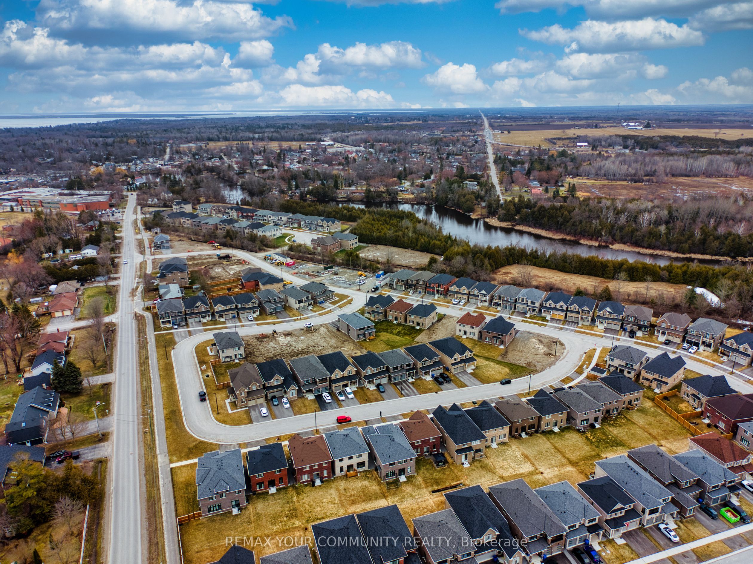Additional image 4 of 17 Sam Battaglia Crescent, Georgina, ON, L0E 1R0