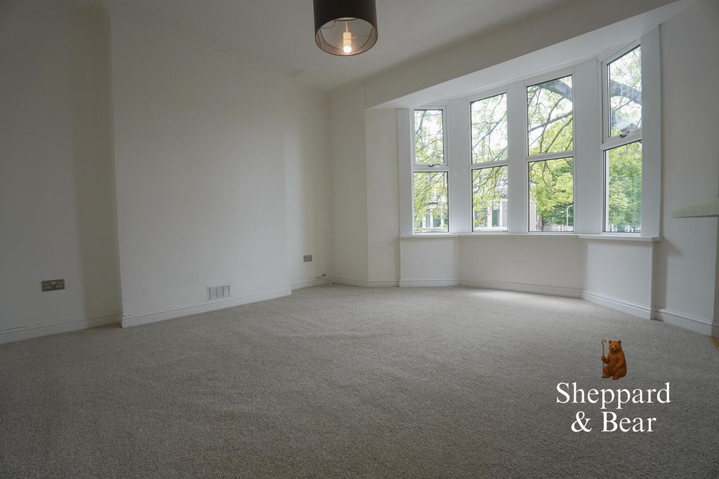 Additional image 8 of 2 bed flat for salePrinces Street, Roath, Cardiff CF24