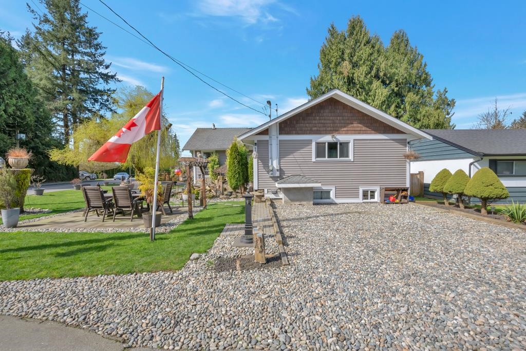 Additional image 5 of 21199 River Road, Maple Ridge, BC, V2X 2A5