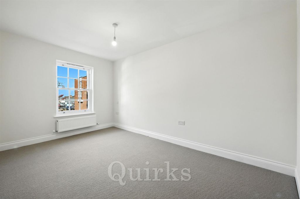 Additional image 8 of 1 bed flat for saleHigh Street, Billericay CM12