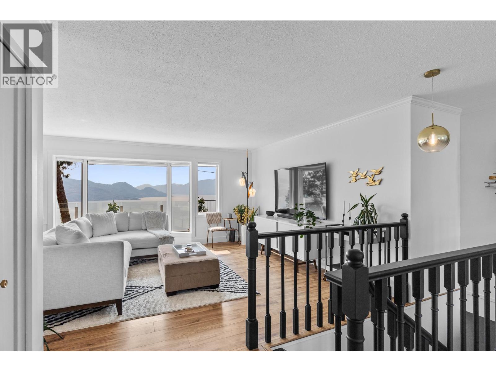 Additional image 3 of 4215 6th Avenue, Peachland, BC, V0H1X5