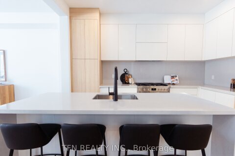 Additional image 8 of 12 Imogene Court S, Richmond Hill, ON, L4C 6J7