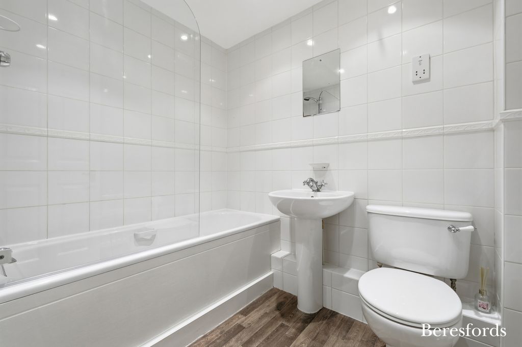 Additional image 6 of 2 bed flat for saleBurns Close, Billericay CM11