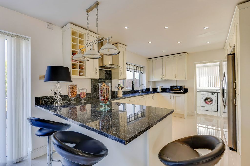 Additional image 13 of 4 bed detached house for saleWern Fawr Lane, Old St Mellons, Cardiff CF3