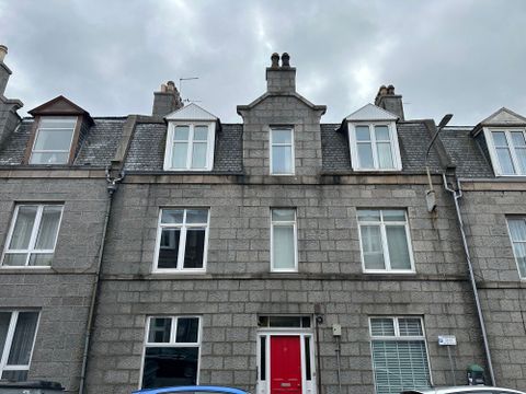 Wallfield Place, Aberdeen AB25