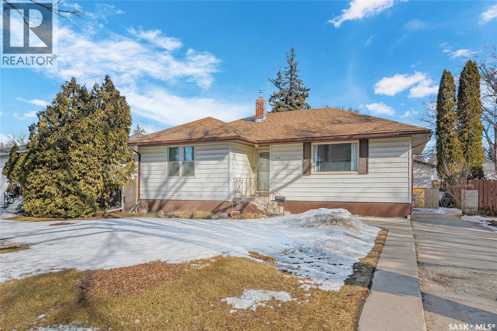 Additional image 2 of 1313 9th Street E, Saskatoon, SK, S7H0N8